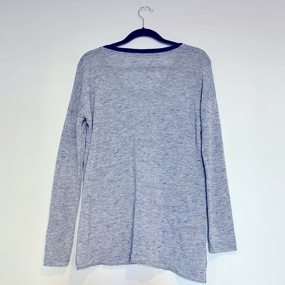 Wilfred v-neck sweater - Picture 2 of 5